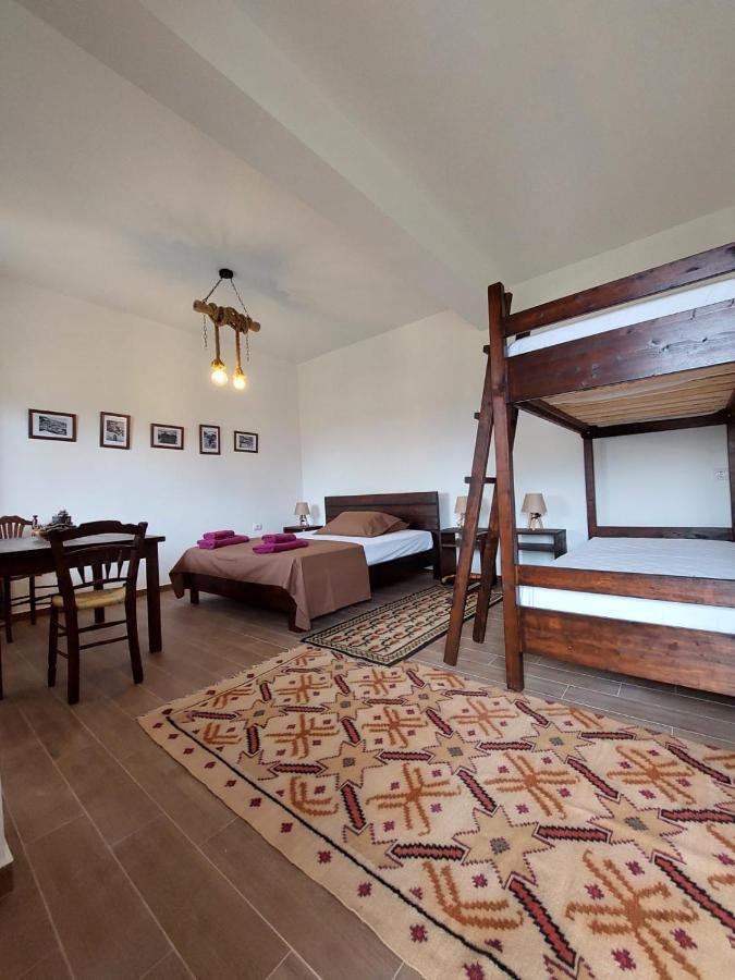 Guest House Gorani Berat Extérieur photo